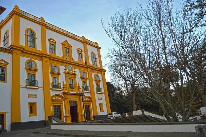 Angra Do Heroísmo on Foot - City Tour - Historical Structures