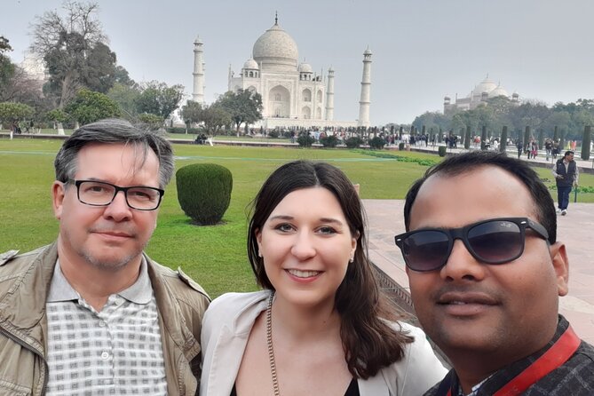 Approved Tour Guide Available in Agra - Tour Itinerary Highlights
