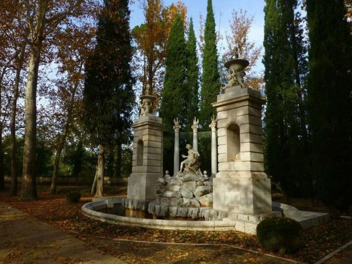 Aranjuez: Garden of The Prince Entry Ticket and Guided Tour - Meeting Point Details