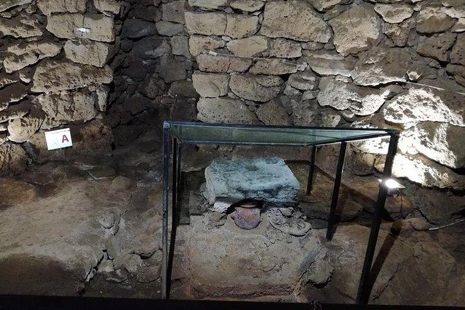 Archaeological Tour of the Nuraghe Arrubiu in Orroli - Archaeological Insights