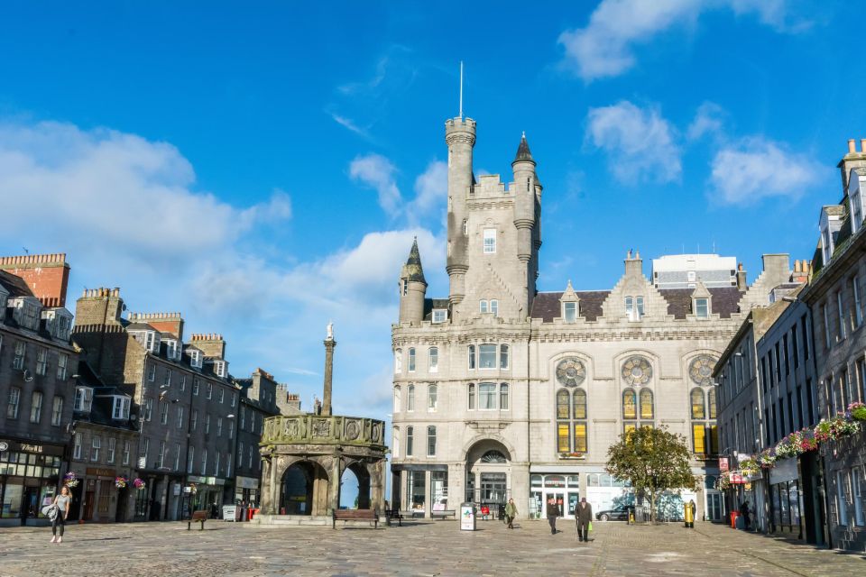 Art, History, and Hidden Gems: Aberdeen Private Walking Tour - Tour Highlights