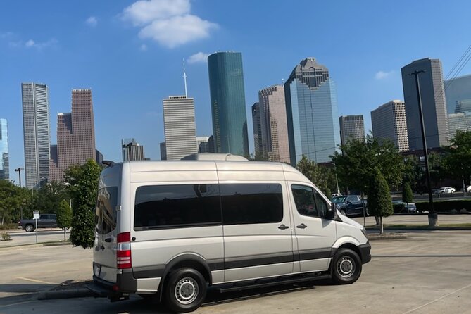 Astroville Private Best of Houston Driving Tour With Live Guide - Expert Guided Commentary