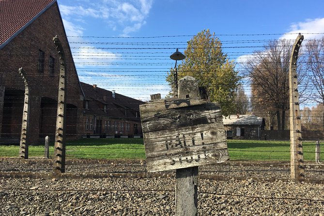 Auschwitz-Birkenau Day Tour From Wroclaw - Pickup Logistics