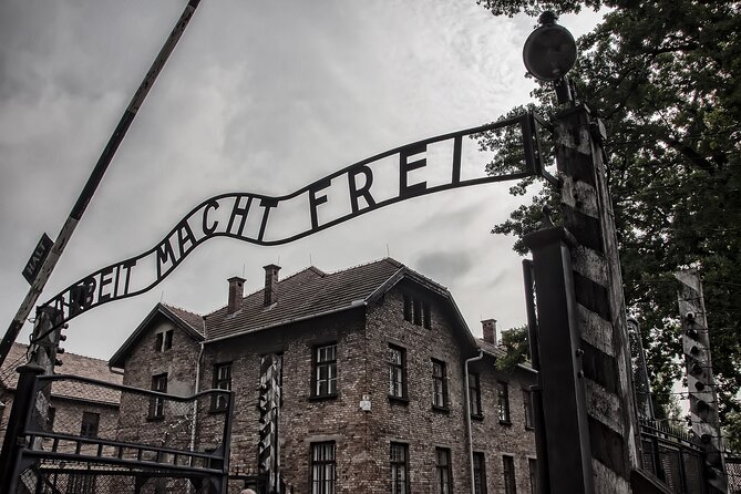 Auschwitz-Birkenau - Transportation Service Only - 2. Meeting and Pickup Details