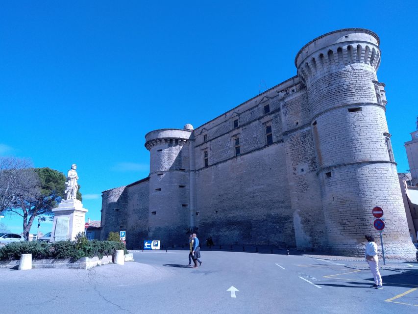 Avignon: Half-Day in 3 Villages of Provence - Itinerary Details