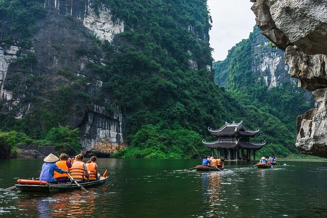 Bai Dinh Pagoda, Trang an Boat and Mua Cave Limousine From Hanoi - Itinerary Overview