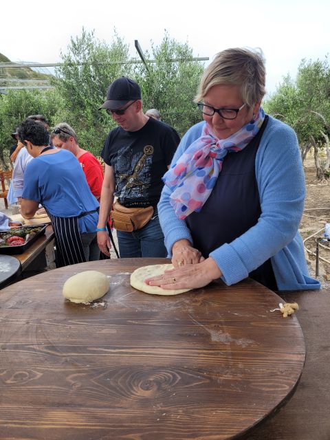 Bake Your Bread Outdoor Workshop - Experience Description