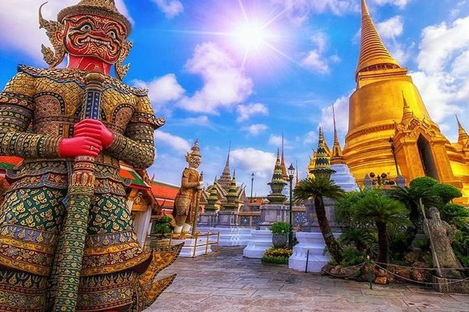 Bangkok Grand Palace With Wat Phra Kaew - Accessibility Information
