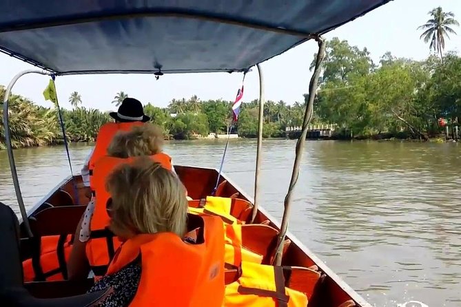 Bangkok Risky Market, Boat Riding & Amphawa Floating Market - Inclusions