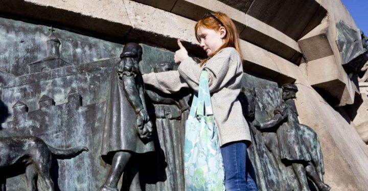 Barcelona: Family Tour in the Footsteps of Columbus - Activity Details