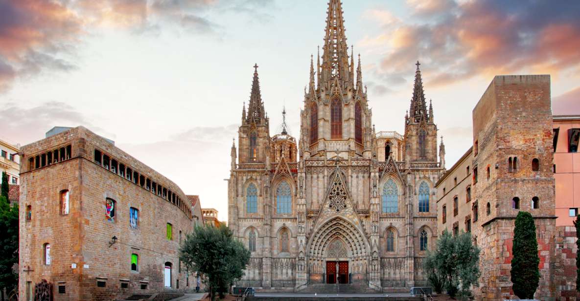 Barcelona: Gothic Quarter Private Guided Walking Tour - Private Group Experience Details
