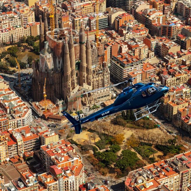 Barcelona: Panoramic Helicopter Flight - Experience Highlights