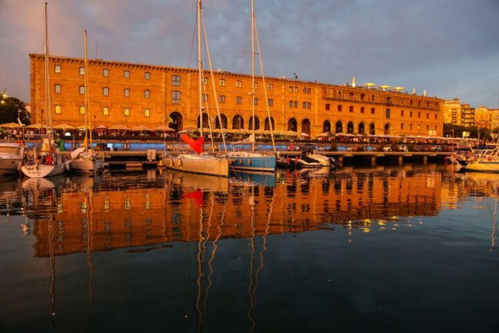 Barcelona: Private 4-Hour Sunset Sailing Experience - Experience Highlights