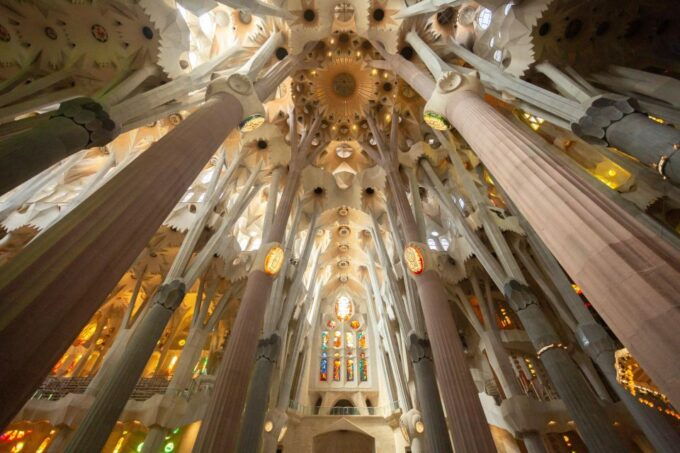 Barcelona: Sagrada Familia Fast Track Guided Tour - Full Tour Description