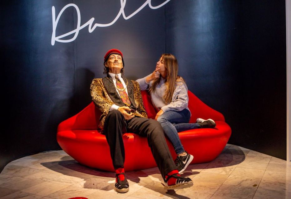 Barcelona: Wax Museum Entry Ticket - Experience Highlights