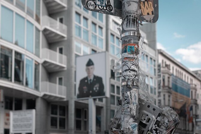 Berlin Bike Cold War Tour - Berlin Wall, Third Reich, Bunker, Checkpoint Charlie - Historical Landmarks Covered