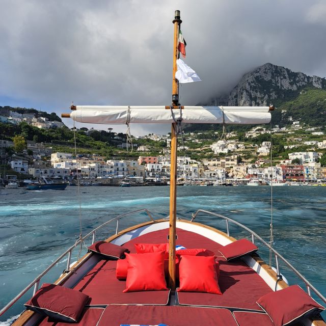 Boat Tour of Capri to Discover Capri 4 Hours - Itinerary