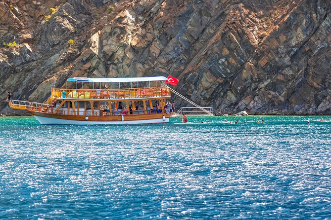 Boat Trip to Antalya Lower Düden Waterfall - Boat Amenities