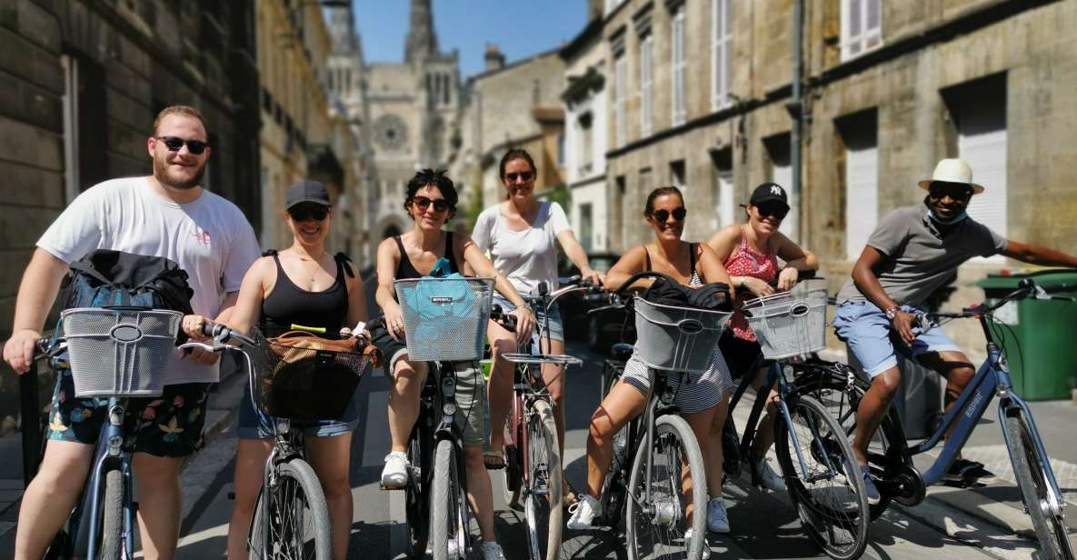 Bordeaux: Historic Center & Chartrons District Bicycle Tour - Itinerary