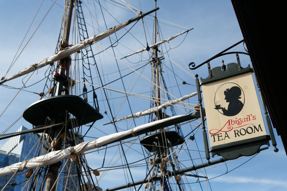 Boston: Boston Tea Party Ships and Museum Interactive Tour - Interactive Experience Overview