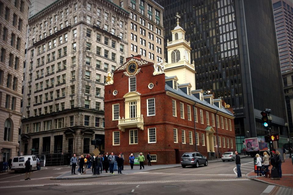 Boston Top 10 Freedom Trail & 'Cheers' Landmark Tour - Meeting Point and Booking Information