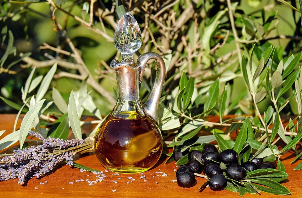 Cadiz: Countryside Olive Oil & Wine Tasting - Full Description