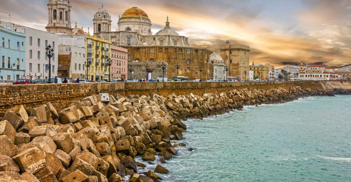 Cadiz: Mysteries and Crimes Walking Tour With Souvenir - Historical Sites Visited