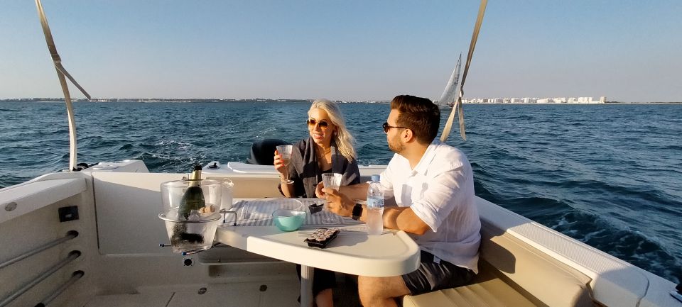 Cádiz: Private Sun Cruise for 2 With Aperitivo and Wine - Experience Highlights