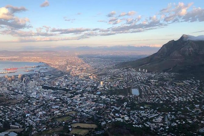 Cape Town: Lionshead Private Hiking Tour - Logistics and Opening Hours