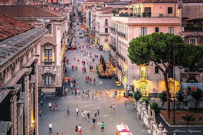 Catania (cathedral and Via Etnea) - Syracuse Ortigia - Captivating Sights in Syracuse Ortigia