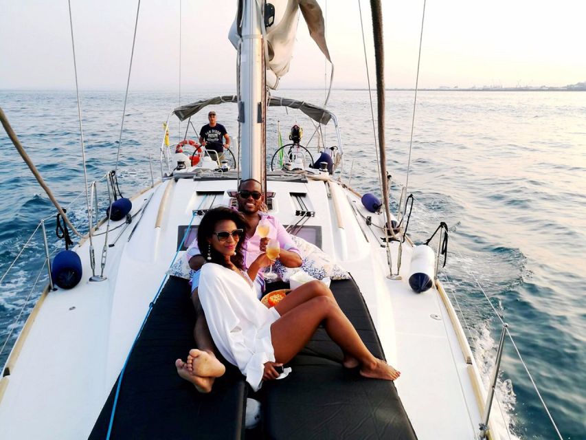 Catania: Coastline Sailing Trip 6hr With Aperitif and Lunch - Customer Reviews