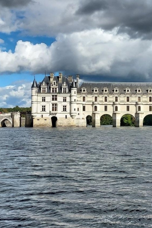 Chambord and Chenonceau Day Trip With Licensed Guide - Highlights of the Trip
