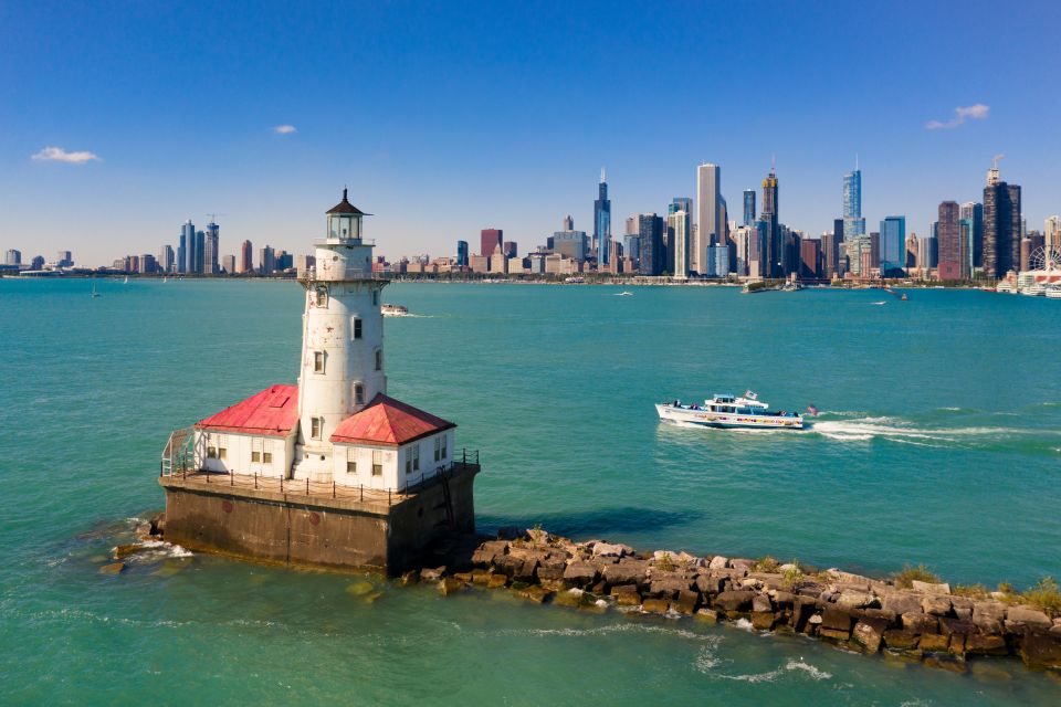 Chicago: Family Fun Urban Adventure River and Lake Cruise - Explore Chicagos River and Lake