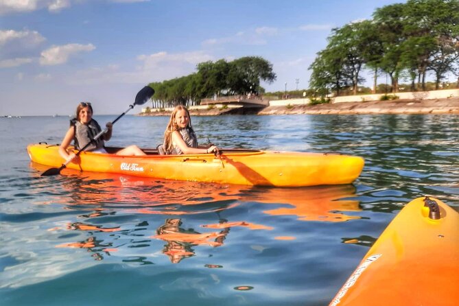 Chicagos Lake Michigan Downtown Kayak Rental at Ohio Street Beach - Expectations and Accessibility Guidelines