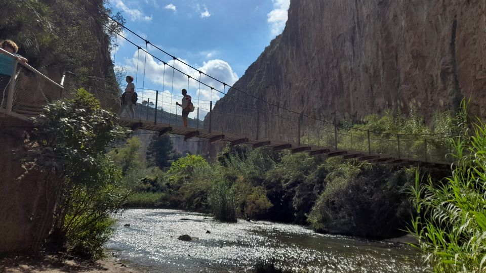 Chulilla: Hanging Bridges & Canyon Private Hiking Day Tour - Experience Highlights