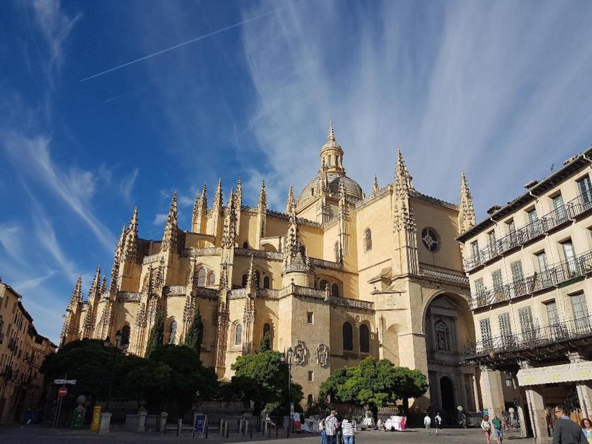 City on the Rock: Segovia Self-Guided Walking Tour - Tour Inclusions