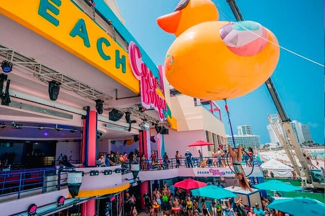 Coco Bongo Beach Club Cancun - Experience Highlights