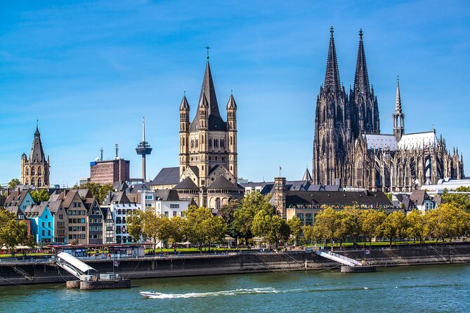 Cologne: Walking Tour With Audio Guide on App - Start Time and Activation Process