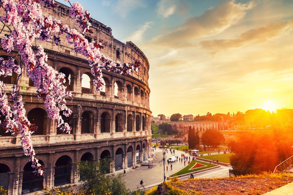 Colosseum and Ancient Rome 3-Hour Private Tour - Itinerary Highlights