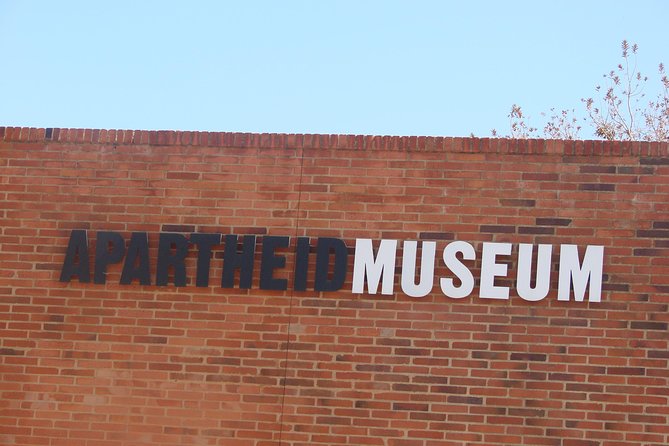 Constitution Hill And Apartheid Museum Combined - Historical Significance