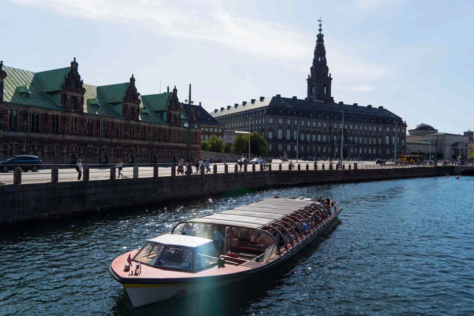 Copenhagen: Grand Canal Tour With Live Commentary - Key Points