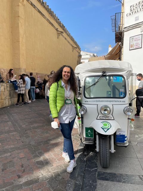 Córdoba: Guided City Tour by Tuk-Tuk - Tour Duration and Highlights