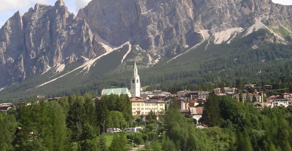 Cortina D'Ampezzo: Cortina Valley and Lakes Guided Tour - Highlights