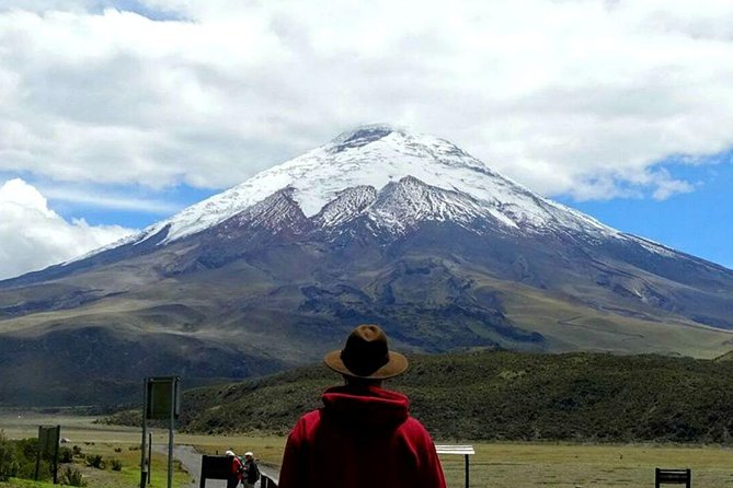 Cotopaxi Hike & Horse - Inclusions and Exclusions
