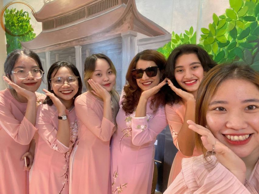 Da Nang: Experience Traditional Ao Dai Rental - Location and Features