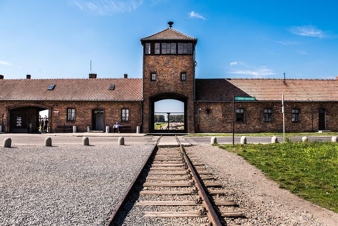 Day Trip to Auschwitz-Birkenau and Wieliczka Salt Mine From Krakow Including Lunch - Inclusions and Amenities