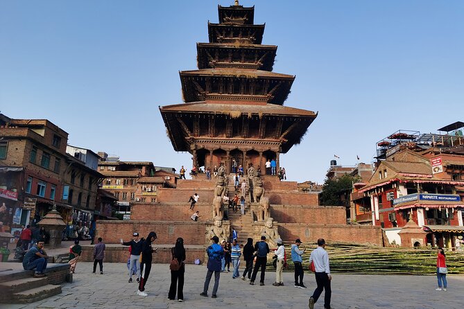 Day Trip to Bhaktapur Durbar Square, Temples of Pashupatinath & Changu Narayan - Visiting Changu Narayan Temple