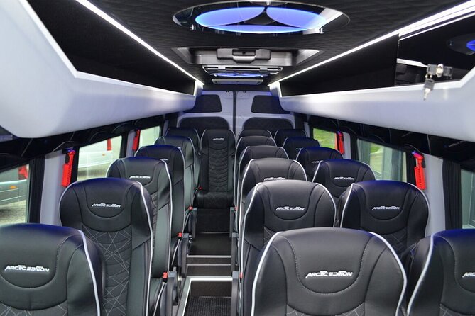 Departure by Private Minibus: London City to London LHR Airport - Transfer Overview