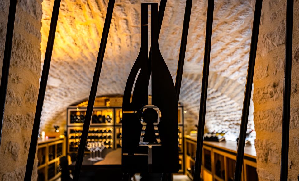 Dijon: The Palace Cellar Burgundy Wine Tasting Experience - Reservation & Payment