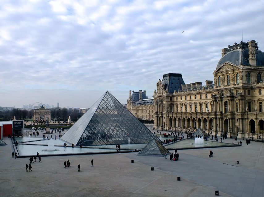 Discover Paris in Style: Private Guided Walking Tour - Experience